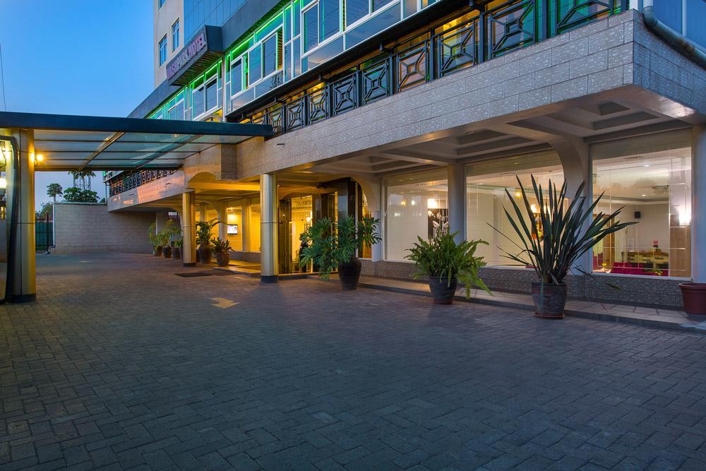Mash Park Hotel ナイロビ エクステリア 写真